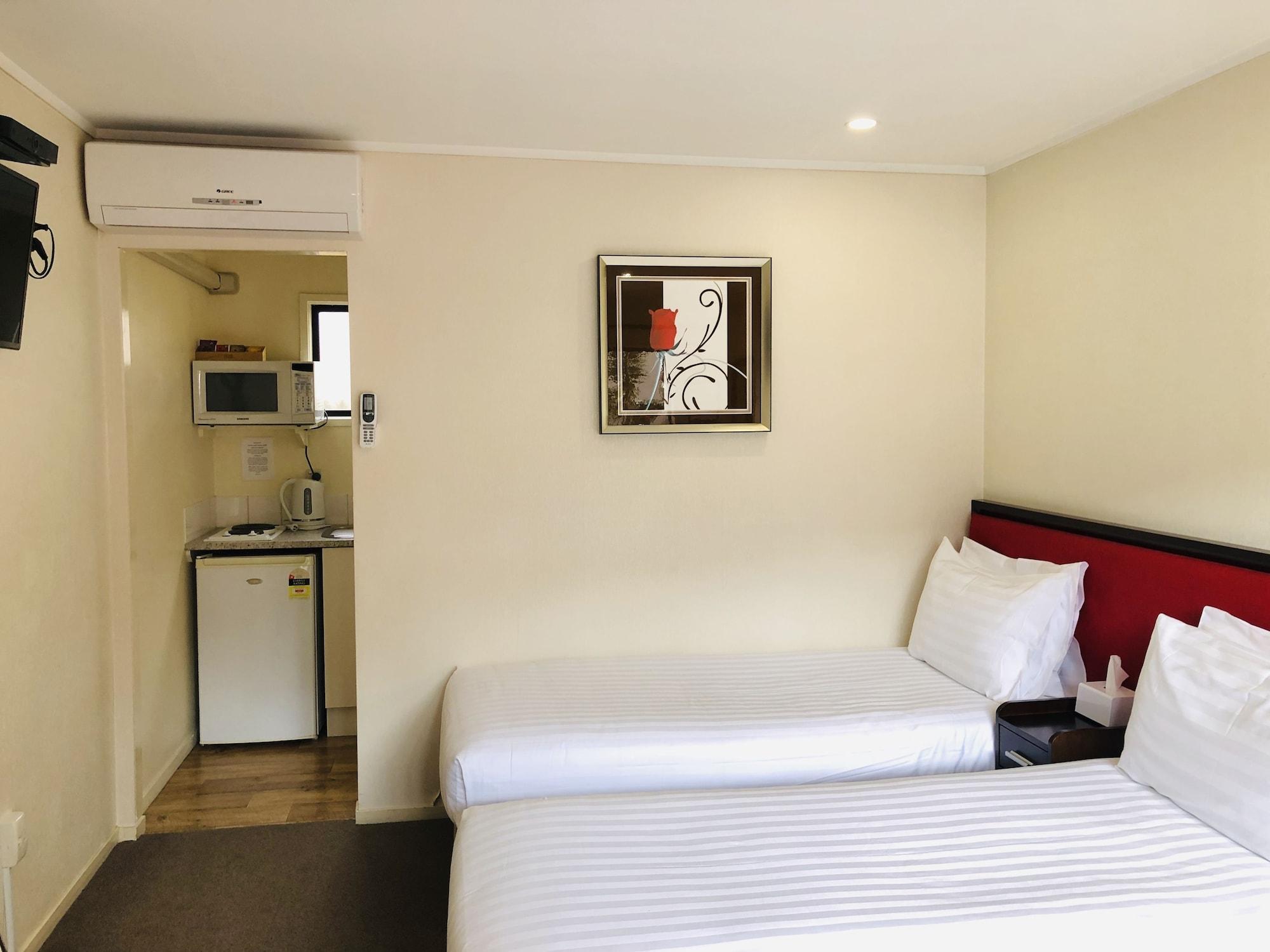 Tudor Court Motor Lodge Auckland Dış mekan fotoğraf