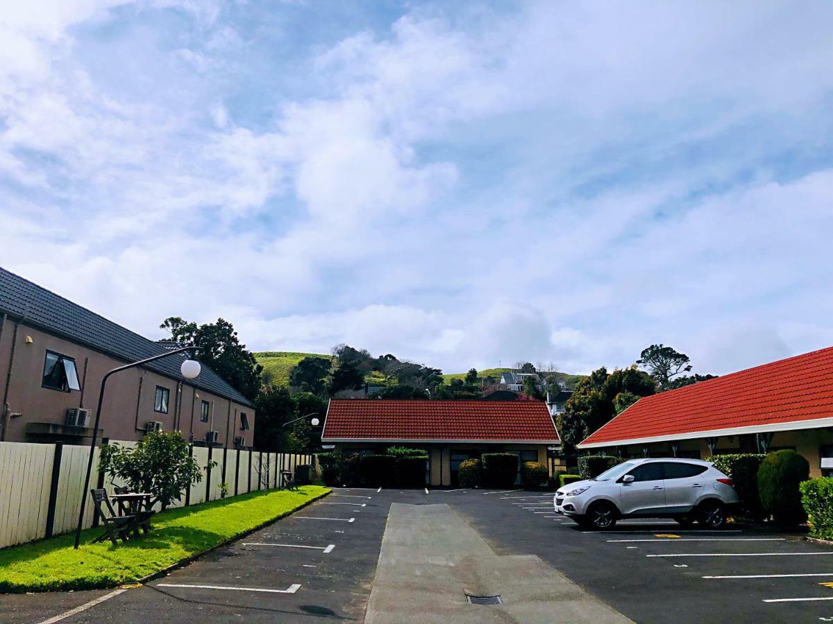 Tudor Court Motor Lodge Auckland Dış mekan fotoğraf